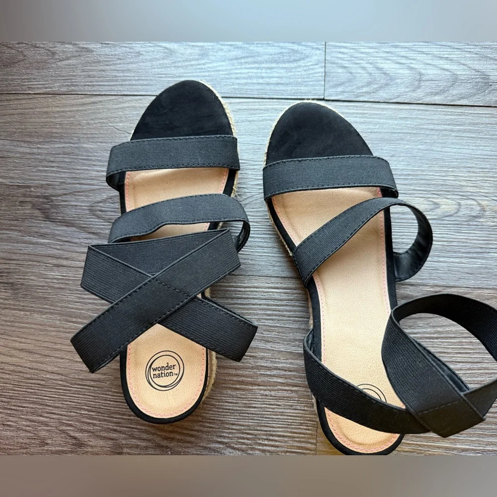 Women's Black Sandals Wonder Nation‎ size 6